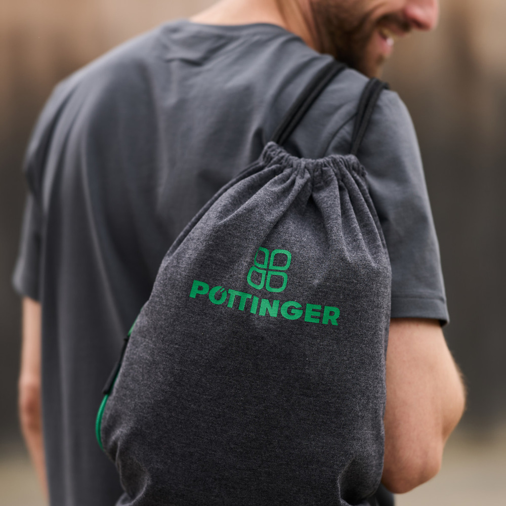 Sports bag
