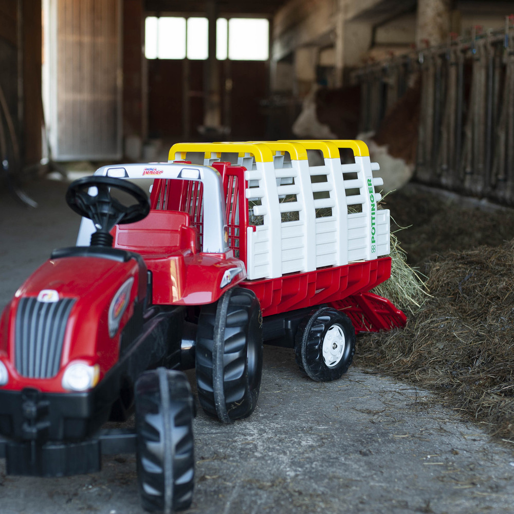 Loader wagon for pedal tractor