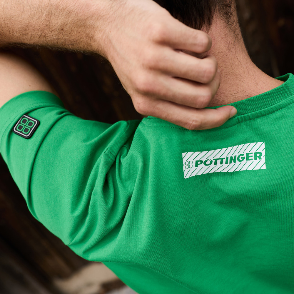 T shirt with logo, green